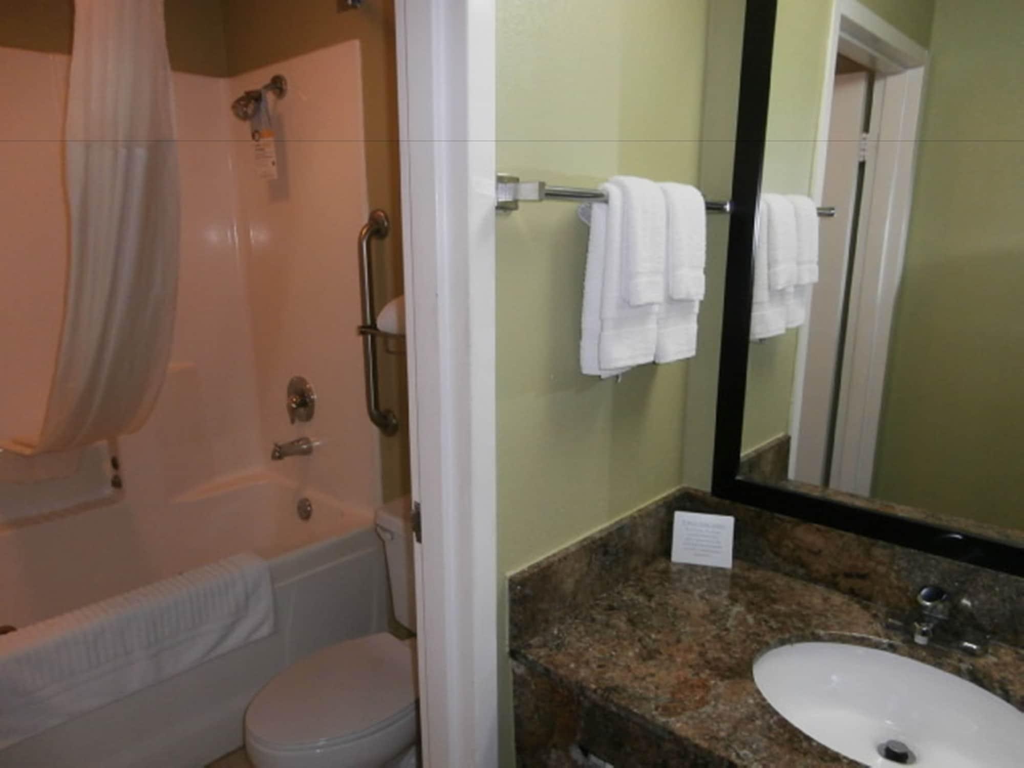 Quality Inn & Suites Ridgeland Buitenkant foto